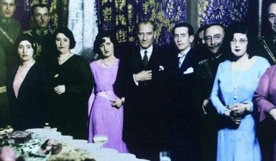 Atatürk ve Çağdaş Türk Kadını