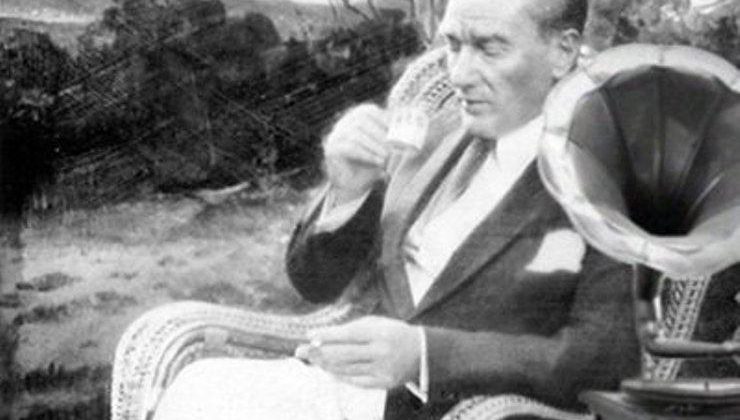 Atatürk ve Musiki İle İlgili Bir Anı