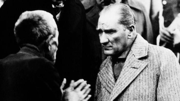 Atatürk’ün Üstün Kişiliği -1