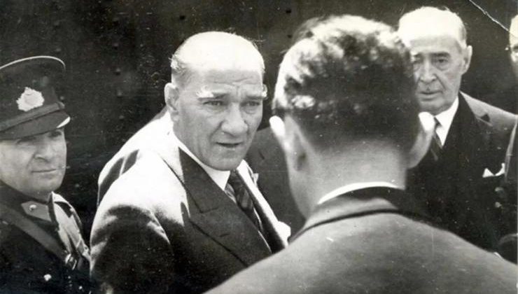 Gerçekçi Atatürk