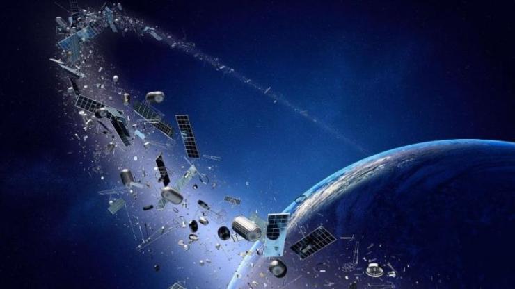 Yunus Suresi Ayet 5: Dünya Çevresi Uzay Çöplüğü 