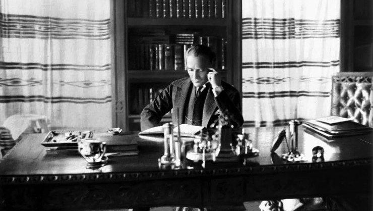Atatürk’ün Sipariş Ettiği Bazı Kitaplar