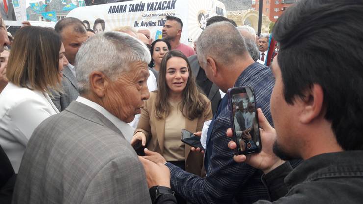 İYİ Parti Adana Milletvekili Adayları Kozanlılarla Buluştu