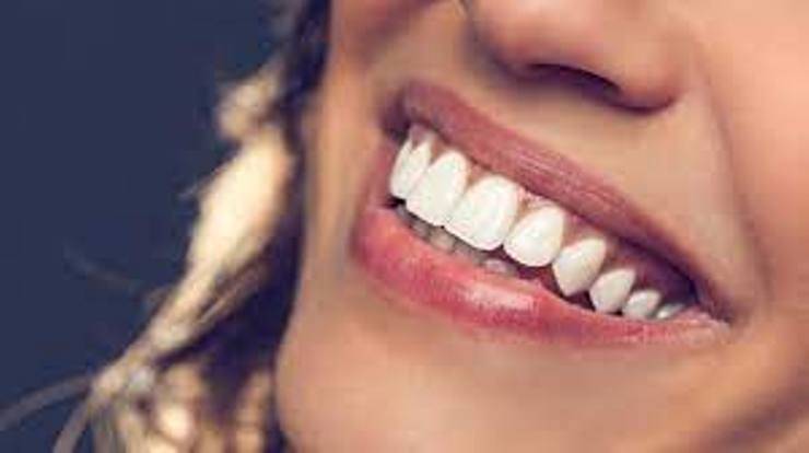 Dişlerin Bilinmeyen Düşmanı: Asit Erozyonu