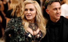 Ünlü şarkıcı Madonna hastaneye kaldırıldı: Bilinci kapandı, entübe edildi