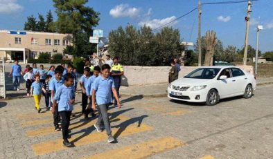 Adana İl Jandarma Trafik Timlerinden Okullarda Trafik Güvenliği Eğitimi