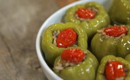 Zeytinyağlı Biber Dolması