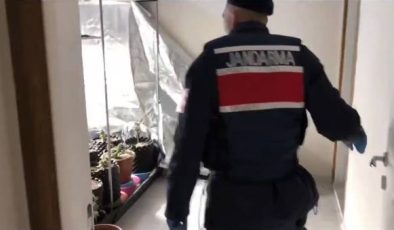 Adana İl Jandarma Komutanlığı uyuşturucu tacirlerine göz açtırmıyor