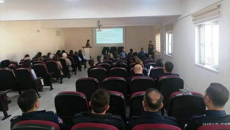 Adana İl Jandarma Komutanlığı ekiplerinden “En İyi Narkotik Polisi Anne Projesi”