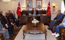 Emekli Astsubaylar Derneği (TEMAD) Adana İl Başkanı Oğuz Şahin Vali Köşger’i Ziyaret Etti