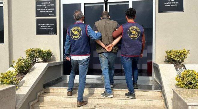 Adana İl Jandarma Komutanlığı Operasyonlarda Aranan 11 Şahsı Tutukladı