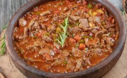 Güveç Kebabı
