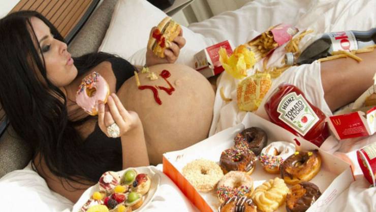 Hamileler ‘fast-food’tan uzak durmalı