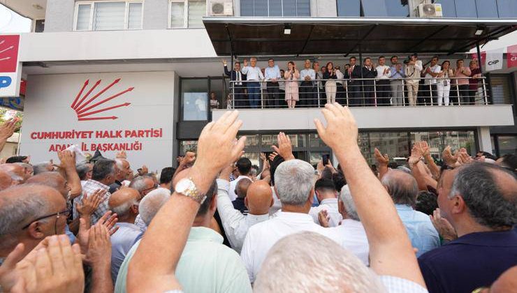 CHP Adana İl Örgütü geleneksel bayramlaşma törenini gerçekleştirdi
