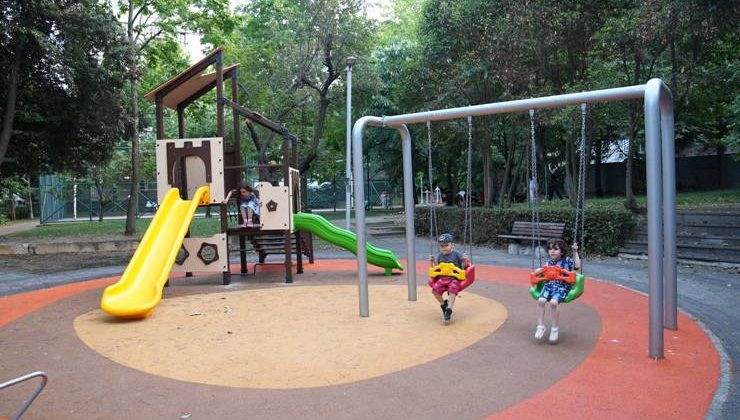 Kadıköy’de Yakılan Park Tekrar Yenilendi