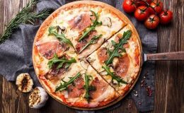 Vejetaryen Pizza Tarifi