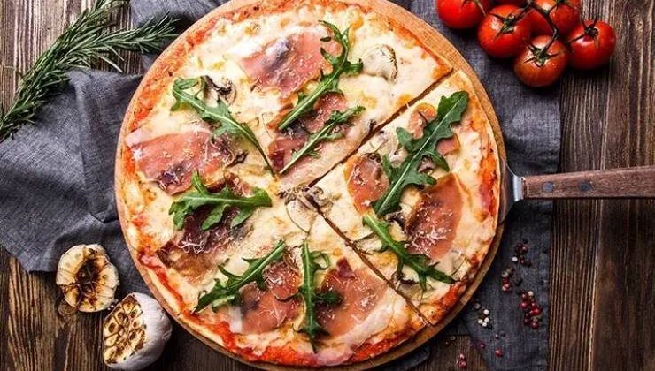 Vejetaryen Pizza Tarifi