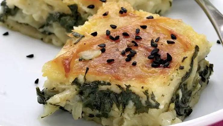 Vejeteryan Ispanaklı Börek