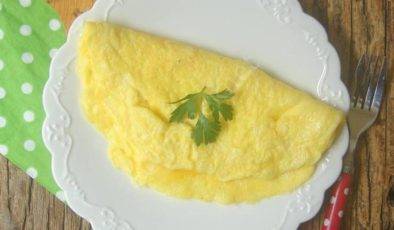 Fransız Usulü Tavuklu Omlet