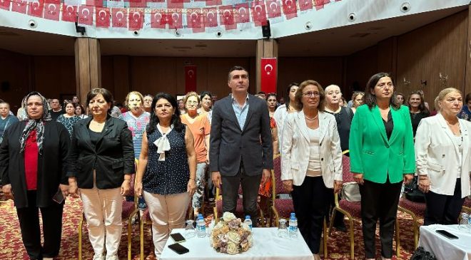 CHP Adana İl Kadın Kolları Kongresi yapıldı