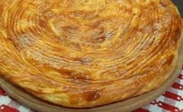 Katmerli çörek