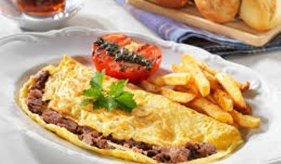 Kavurmalı Omlet