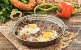 Kıymalı Yumurta