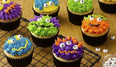 Monster cupcakes