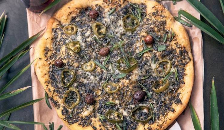 Pestolu Yeşil Pizza