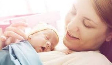 Prematüre bebek için anne sütü hayat kurtarıyor!