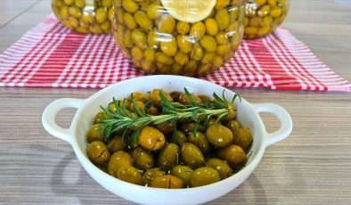 Tulumda Zeytin Salamurası