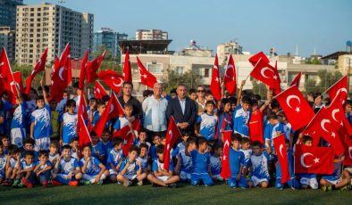 Zafer Bayramında Futbol Şöleni