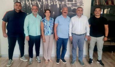 Seyhan Belediyespor Kulübü’nde Görev Dağılımı Yapıldı