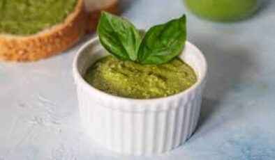 Kolay Pesto Sos
