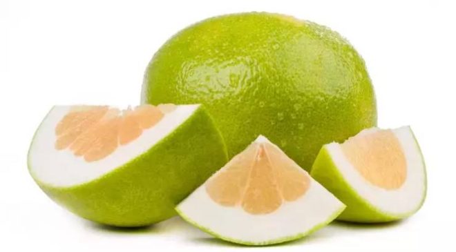 Pomelo Meyvesi