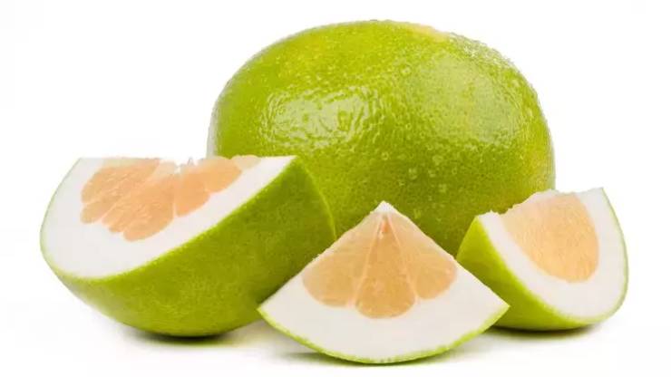 Pomelo Meyvesi