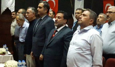 Kozan’da Peygamberimiz ve Şahsiyet İnşası Konulu Konferans Düzenlendi