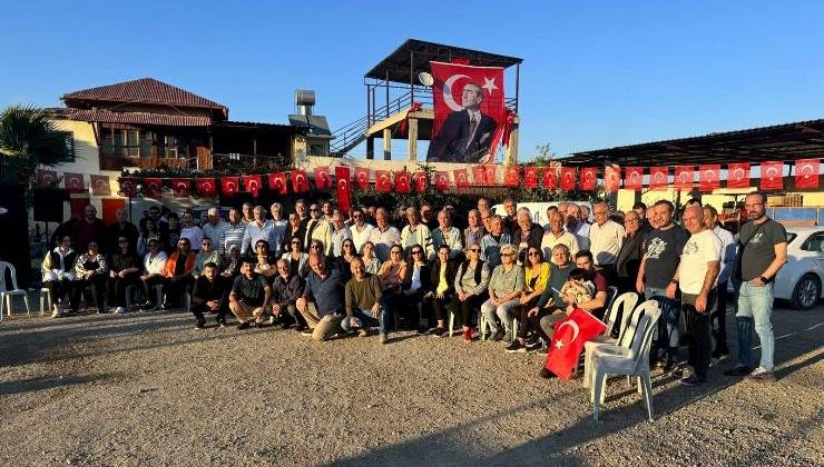 Adana Devecileri, Cumhuriyet’in 101. Yılını Coşkuyla Kutladı