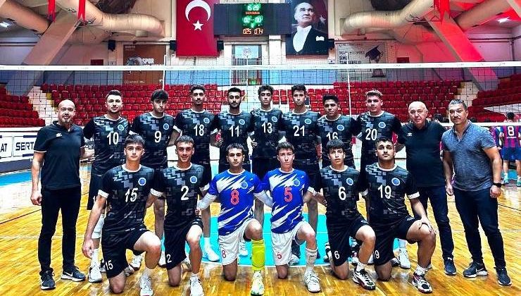 Seyhanlı Erkek Voleybolcularda Galibiyet Sevinci