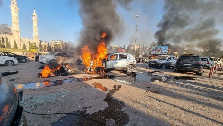 Esad’a büyük darbe: Ülkenin en büyük şehri Halep düştü