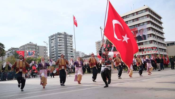 Düşman işgalinden kurtuluşun coşkusu Adana’yı sardı