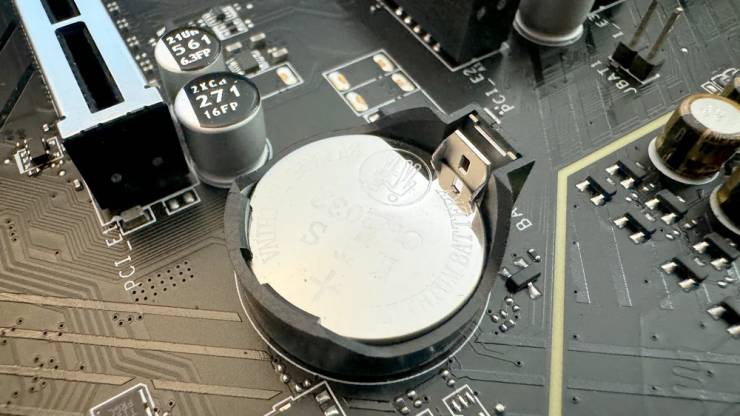 Bios Nedir ? Bios Ne İşe Yarar ? Bios Önemi ? Bios Görevi ?