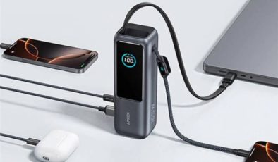 Anker dahili kablosu olan powerbank duyurdu