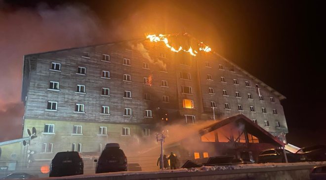 Bolu’da kayak merkezinde otel yangını; 10 ölü, 32 yaralı