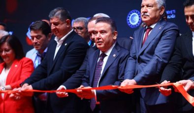 Başkan Zeydan Karalar, “Merkezi Yönetim belediyelerimizin yanında olmalı, işini kolaylaştırmalı.”