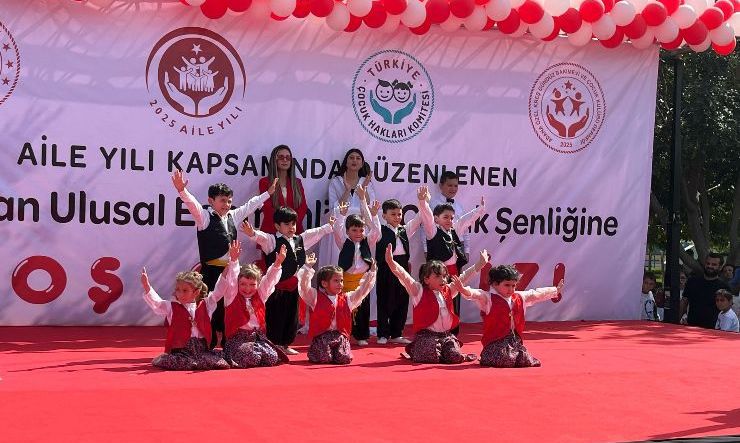 Sevgi Evleri Sitesi Bayram Coşkusu