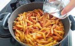 Makarna ve Pilavın Servisi ve Yenme Yöntemi