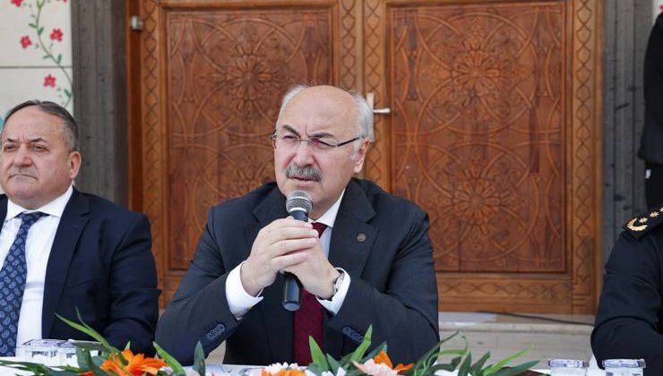 Vali Köşger Seyhan İlçesi İsmetpaşa Mahallesinde Vatandaşlarla Buluştu