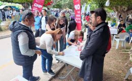 CHP’de İmza kampanyası son hızıyla devam ediyor