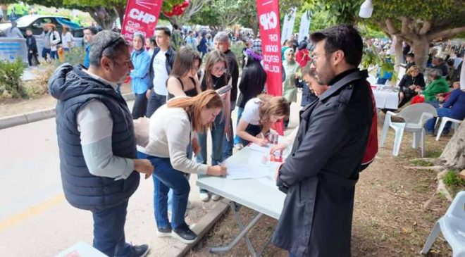 CHP’de İmza kampanyası son hızıyla devam ediyor